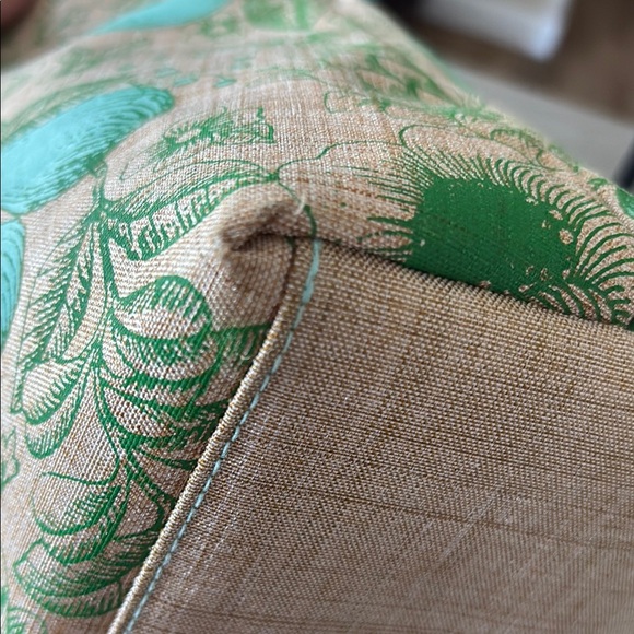 Clinique Floral Print Tan and Green Women's Bag GUC - Picture 3 of 6